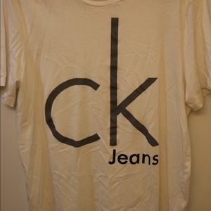 Calvin Klein T-Shirt